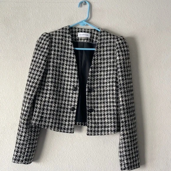 Never worn Calvin Klein jacket - Picture 3 of 4